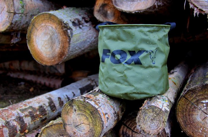 Fox Collapsible Water Bucket